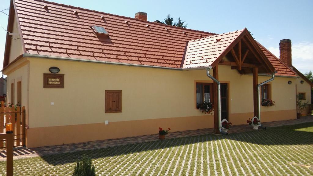 Gerendas Vendeghaz Sotony Экстерьер фото